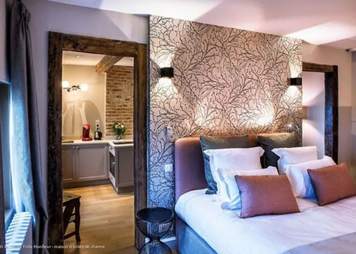 La Petite Folie Bed & Breakfast 3*