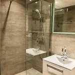 La Petite Folie Bed and breakfast