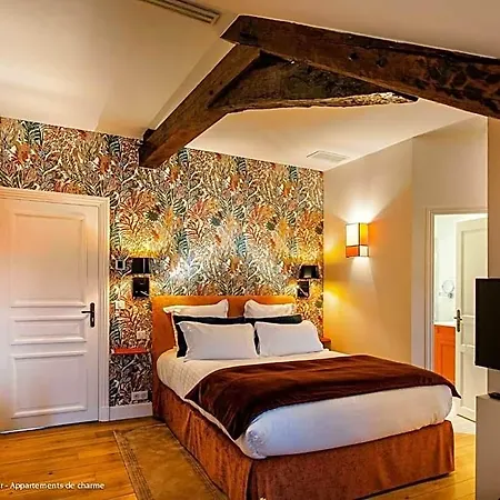 Oda ve Kahvaltı La Petite Folie Honfleur