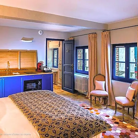 Oda ve Kahvaltı La Petite Folie Honfleur