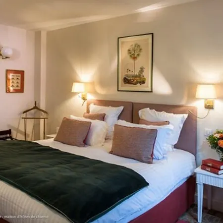 La Petite Folie Bed & Breakfast