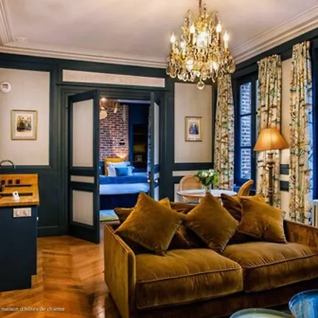 La Petite Folie Bed & Breakfast Honfleur