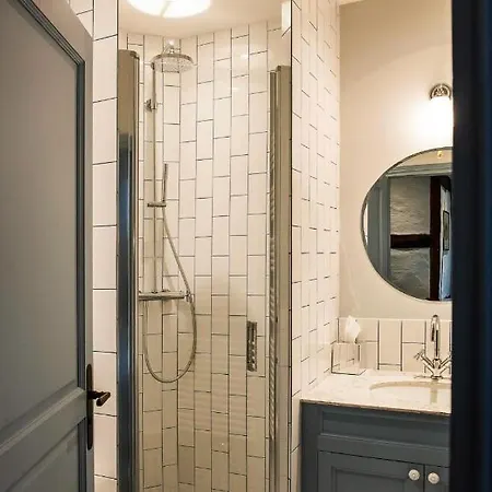 La Petite Folie Bed & Breakfast Honfleur