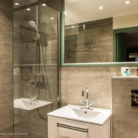 拉皮提特佛利酒店 3*