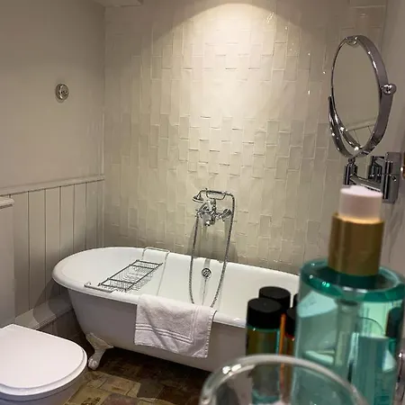 Bed & Breakfast La Petite Folie 3*