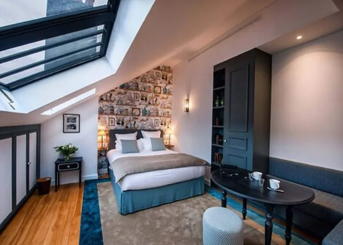 拉皮提特佛利酒店 住宿加早餐酒店 翁弗勒尔